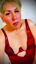 Miki and her pussy cat