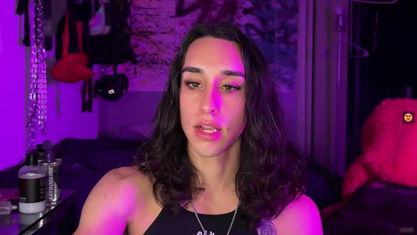 Watch la fitness cums Shemale Porn Videos | TranSexBig.