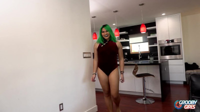 GROOBYGIRLS: Goddess Genesis Green