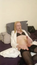 Helga Von Eisenhart Masturbation+Ejac [2026-03-22] - [Travestie Blonde] - [Vidéo Pour Travs]