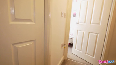 TGIRLS.XXX: Hi, I'm Your New Step-Mom!