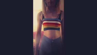 Janelle is too horny not to cum xhyDu9Z