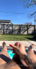 Carlyna Moore cumshot in the backyard