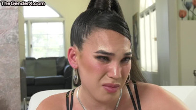 Bigbooty tranny drilled in anal hole after rimming