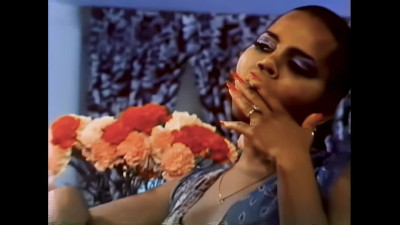 Love Vintage Classics - Scene 3 with Magnificent Margo from She-Male Encounters (1981)