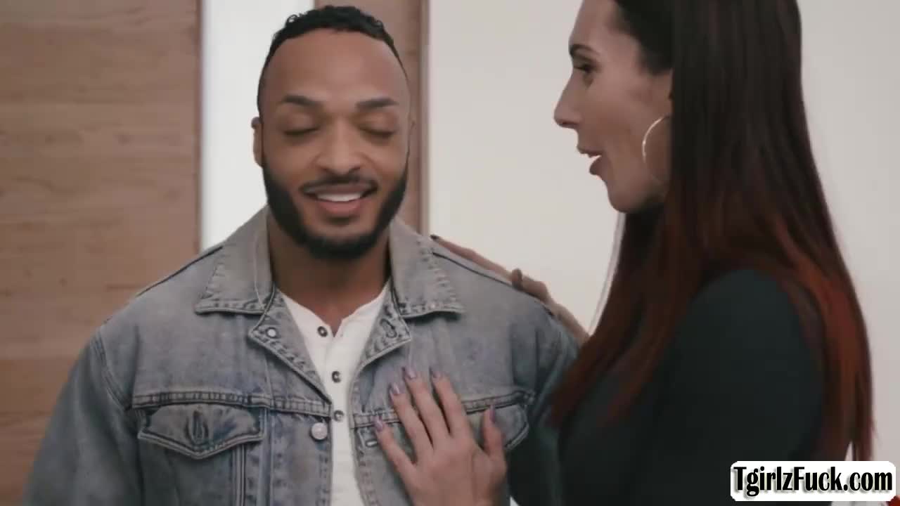 Watch Latina tbabe Foxxy and Melanie enjoys interracial anal sex Shemale Porn Videos | TranSexBig.