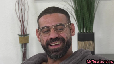 Bigtitted nympho tranny drilled by BWC male in anal hole