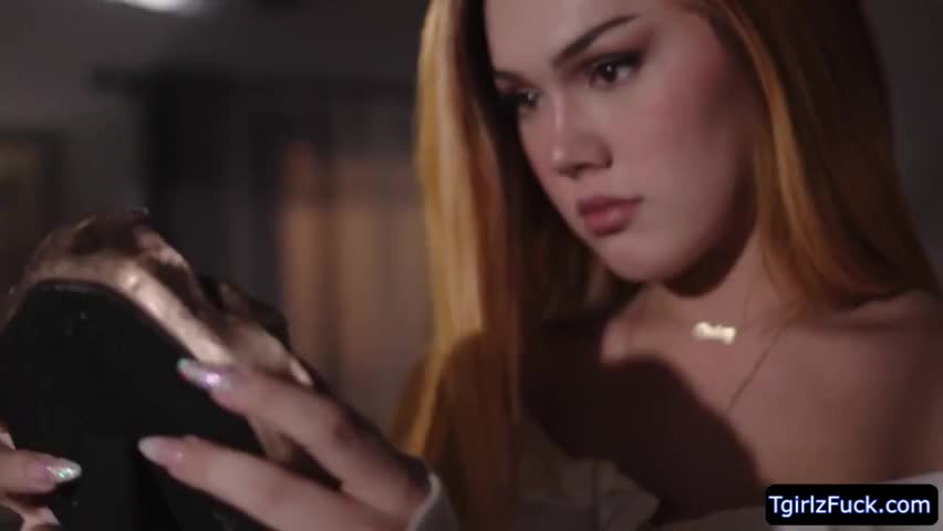 Watch hotbabe1026 juggs white tranny daisy taylor nasty deept Shemale Porn Videos | TranSexBig.