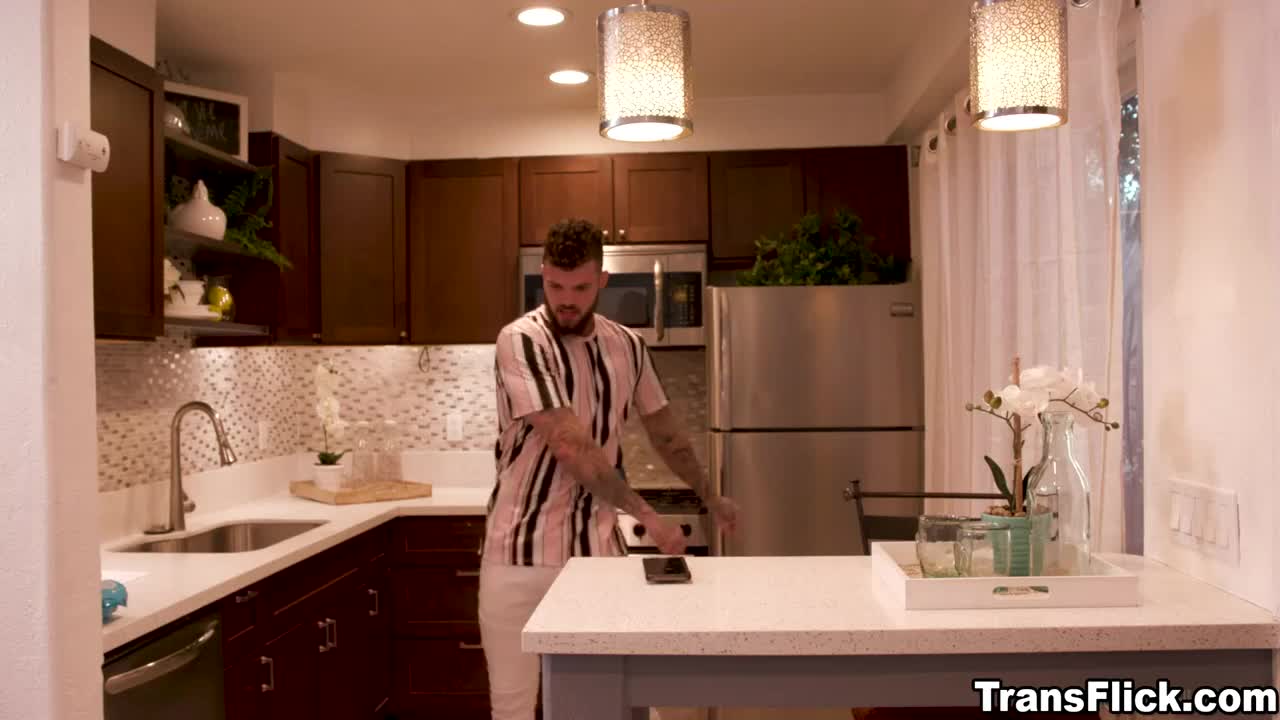 Watch TS hot babes have threesome with hung stud Hatler Gurius Shemale Porn Videos | TranSexBig.