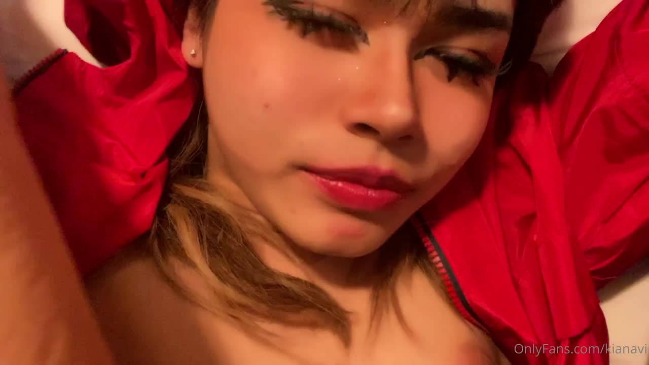 Watch Kiana Vi Self Facial Shemale Porn Videos | TranSexBig.