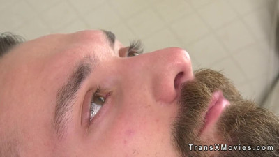 Shemale therapist gets blowjob