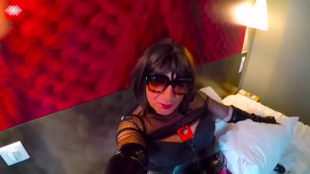 Watch Cock on feet Shemale Porn Videos | TranSexBig.