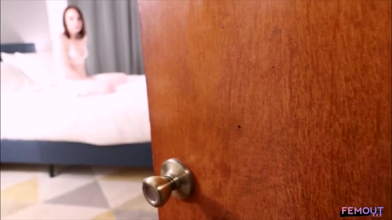 Watch FEMOUT.XXX: Evie Andrews: Desperate For You Shemale Porn Videos | TranSexBig.