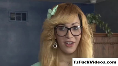 petite tranny babysitter anus fucked by boss