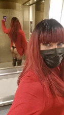 Sexy cd trans public booty in elevator and cumshot