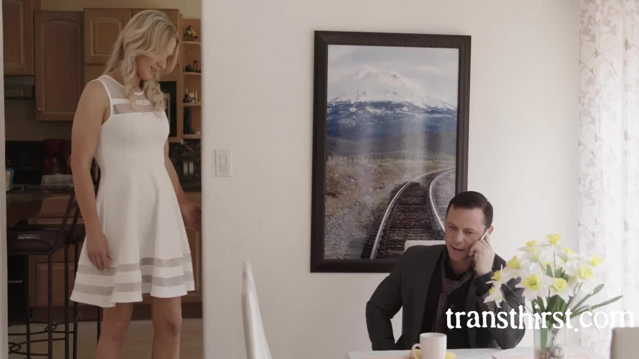 Watch Lets Get It Done I Have 20 - TS Foxxy Shemale Porn Videos | TranSexBig.