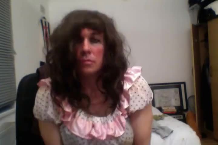 Watch charlie wanks off at home Shemale Porn Videos | TranSexBig.