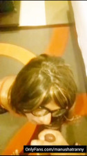 Indian TS slut Manusha swallowing cum