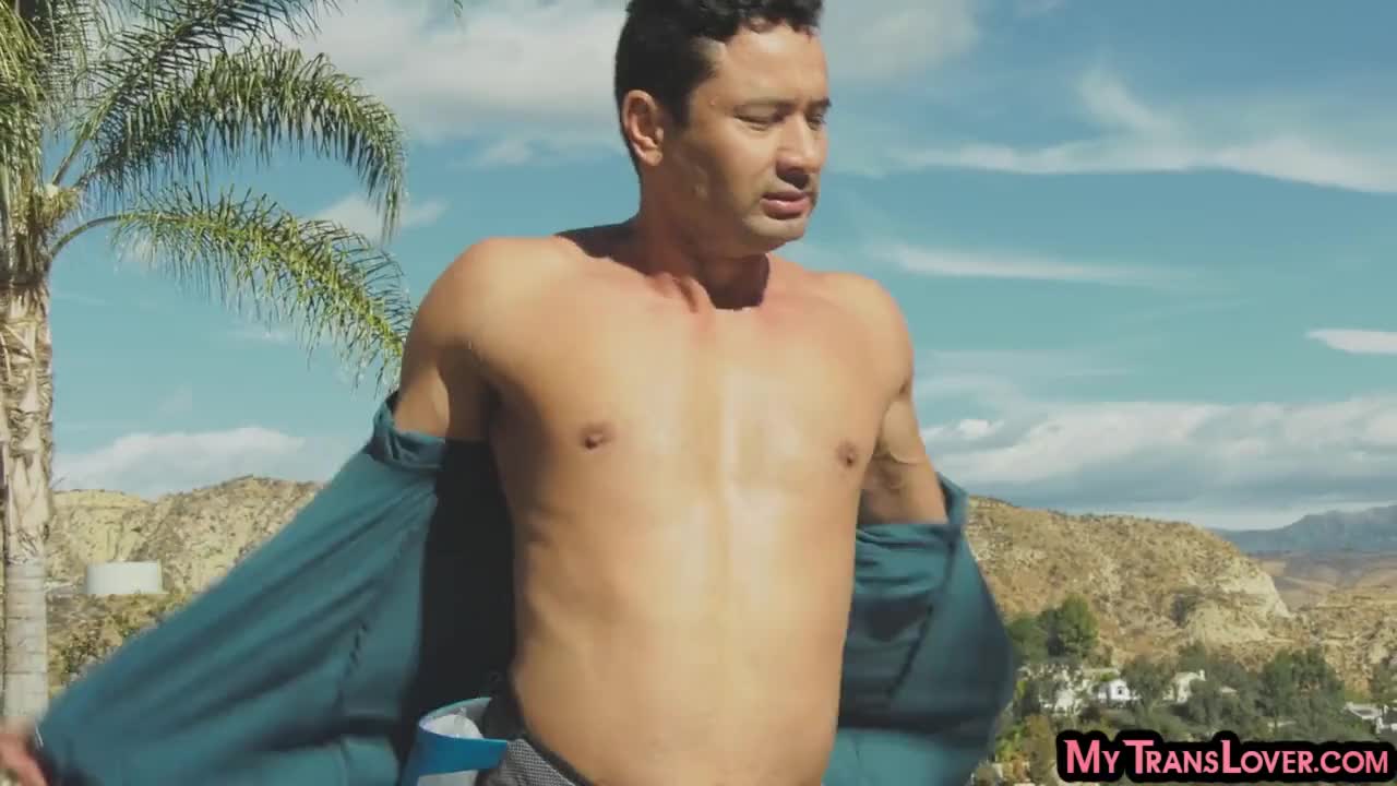 Watch WAM she MILF barebacking in outdoor duo after relax massage Shemale Porn Videos | TranSexBig.