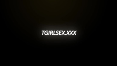 TGIRLSEX.XXX: Santa's Little Helper